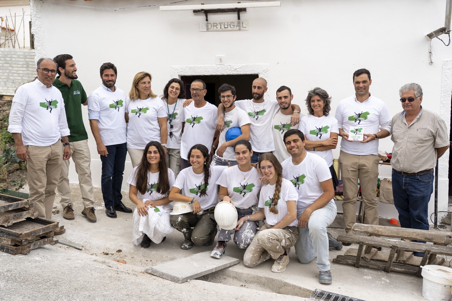 “Just a Change” celebra, em Óbidos, a recuperação de 300 casas em todo o País