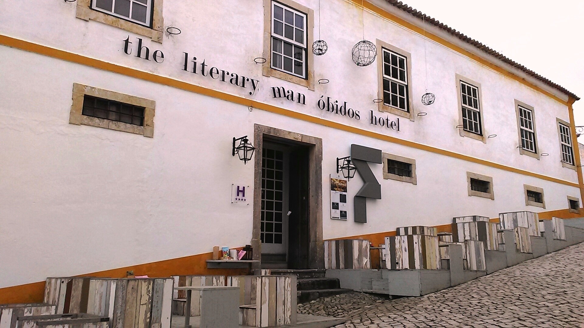 Literary Man Hotel